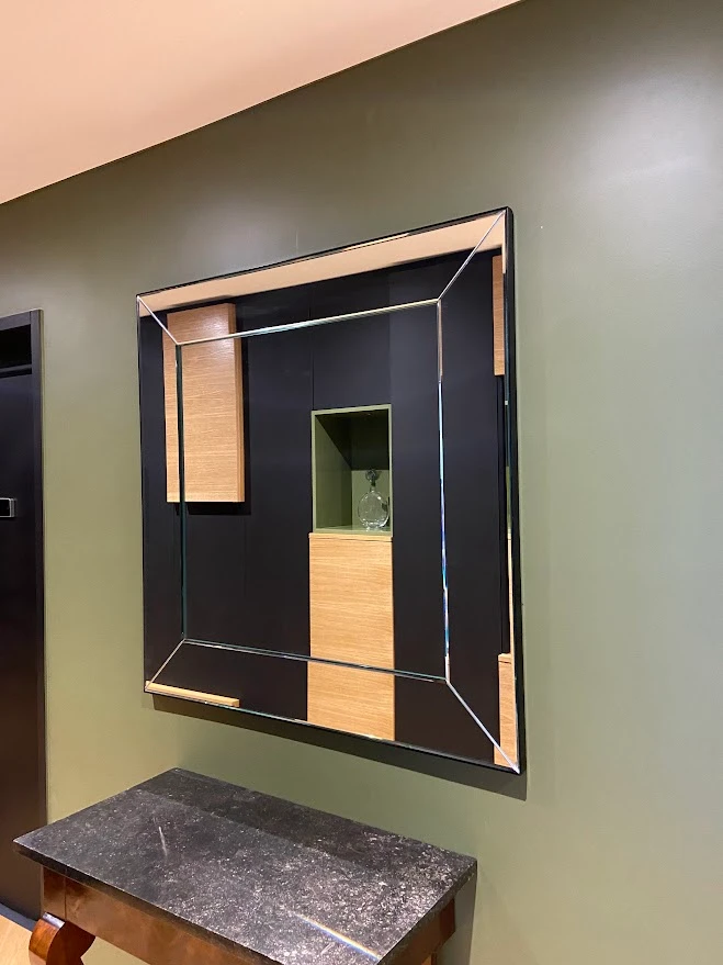 vitrine de magasin vitre